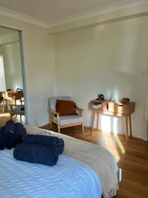 Marrickville Studio with Private Kitchen & Bathroom - Image 2