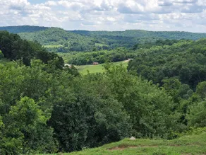 Big R's Retreat Secluded and located in Nature - Image 4