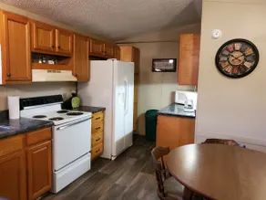 Sleeps 4, Country setting, Lake Cumberland & Green - Image 3