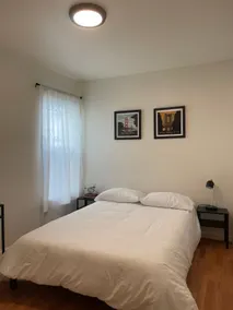 Beautiful 2 bedroom Apt with Washer Dryer by BART - Image 2