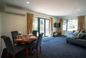 Suite Two - Tranquil Woodland Escape - Image 3