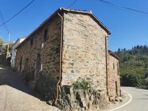 Casa do Linho 400 year old country cottage - Image 2
