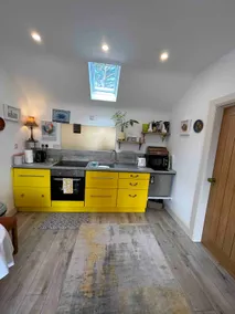 Tig Monbretia. Self contained 2 bed flat. Beenbawn - Image 5