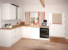 Open Plan Barn near Hungerford and Marlborough - Image 3
