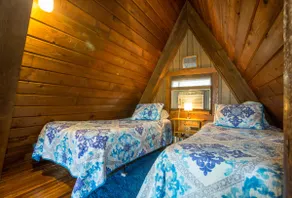A-Frame Pawpaw 2 BR Cabin, Lake, Hike & Canoe - Image 4