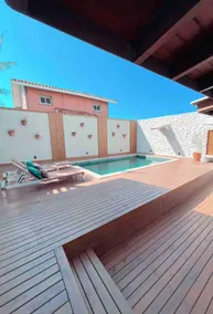 House with pool at Santinho Beach - Image 5