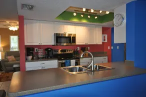 Tarpon Lake Escape LLC - Image 3