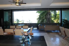 Oceanfront, divine 2nd floor, super internet - Image 4