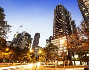 Melbourne and Southbank Gem with 3 bedrooms - Image 2