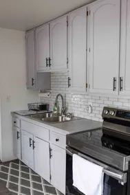 Sunny Side Townhome, with parking, near trails! - Image 4