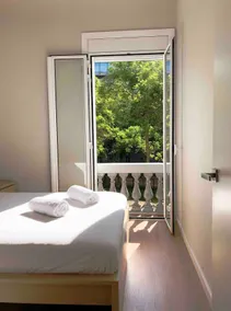 Sunny 2 bedroom Pl. Espanya-Sants. Just renovated. - Image 5
