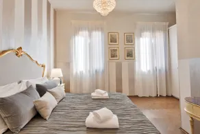 Santa Maria Formosa Apartments - Image 4