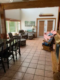 Diamond Lake Lakehouse - Cassopolis, Michigan - Image 4