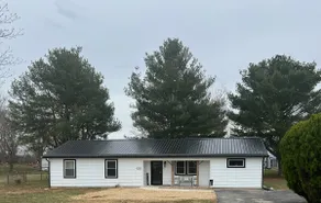Whispering Pines Relax in complete comfort - Image 2