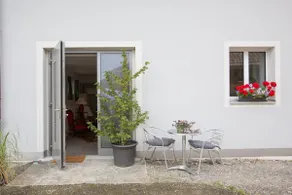 Apartment with small rooms in the countryside - Image 5