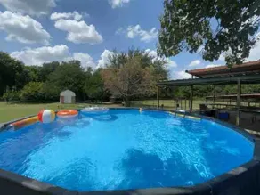 POOL! Beautiful Country Cabin, peaceful! Safe! - Image 4