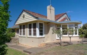 The Captain’s Manor - ducted air-con, great spot! - Image 4
