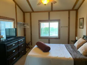 Bullion Canyon Lodge Top Floor Marysvale Utah - Image 3