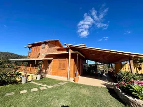 Chalé das Lavandas - with swimming pool and game room - Image 3