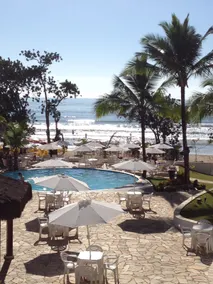 Toninhas Beach, Ubatuba, right on the sand - Image 4