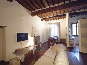 Pretty and cozy house with a Tuscan flavor - Image 4