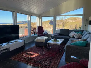Remote cabin outside Tromsø - Image 2
