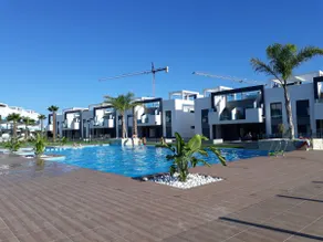 Luxury apartment with sun terrace near Alicante - Image 2