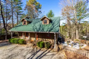 Waterfront Retreat Near Helen | Sleeps 8| Firepit - Image 3