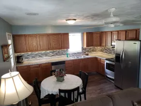 Corner Cottage - Image 4