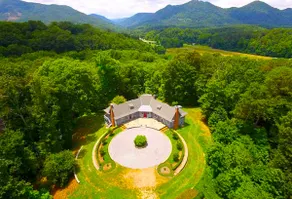 1920 Historic Mountain Home - Image 2