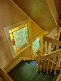 Charming Apartment in Central Pittsfield - Image 3