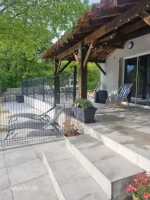 Villa with pool in the heart of the Gorges de l'Ardèche - Image 3