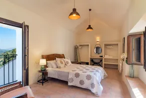 Spectacular Andalusian home away from home! - Image 2