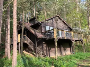 High Tech Cabin in the Hills of Guernsey County - Image 2
