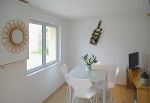 ”L'Estampe” Mountain Cottage Saint Emilion - Image 4