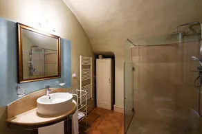 Suite IRIS Casa Vèra in the historic center of Orvieto - Image 4