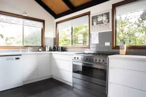 The Lakefront House - Cabarita Beach - Image 3