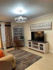 The College House - Image 3
