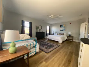 SJ Suburban HiDeAwAy - Image 2