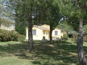 Privathaus RCH.  Garten, Schwimmbad, Klimaanlage. 2 Schlafzimmer, 2 Bäder, Wohnzimmer, Küche - Image 4