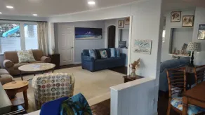 Coastal charm+Elec heatd pool+2 kings+6 mi 2 beach - Image 2