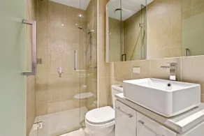 Studio Apartment - Image 2
