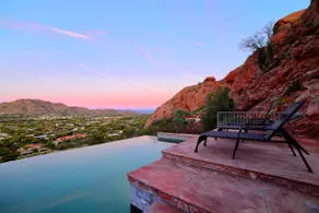 Camelback Mountain Villa Luxury in Paradise Valley - Image 2