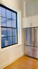 Renovated Exchange St. Loft with Free Parking - Image 3