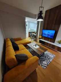 Filip&Yana Apartment - Image 4