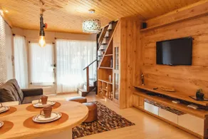 Charming Chalet a few meters from the Stone Cathedral - Image 4