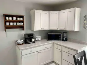 Remodeled Home - Near Faurot Field! - Image 3