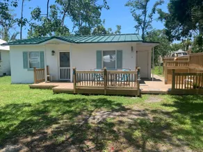 Mitchell’s Fish House - Image 2