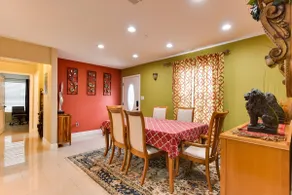 Newly Remodel 4BR/2BA & Jacuzzi 5 min airport &DT - Image 5