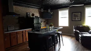 LOFT 444 - Image 2